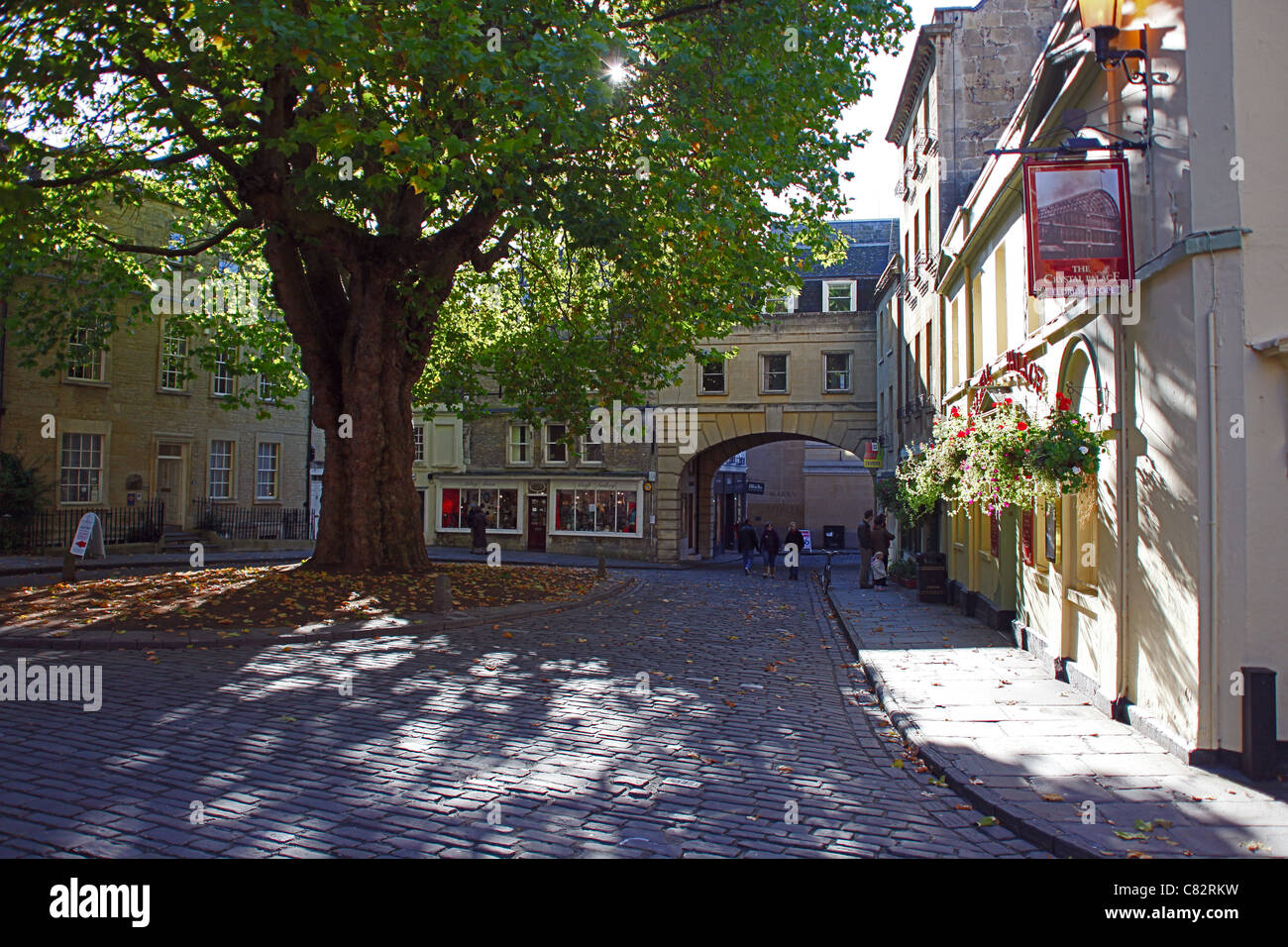 Georgian abbey green tree hi-res stock photography and images - Alamy