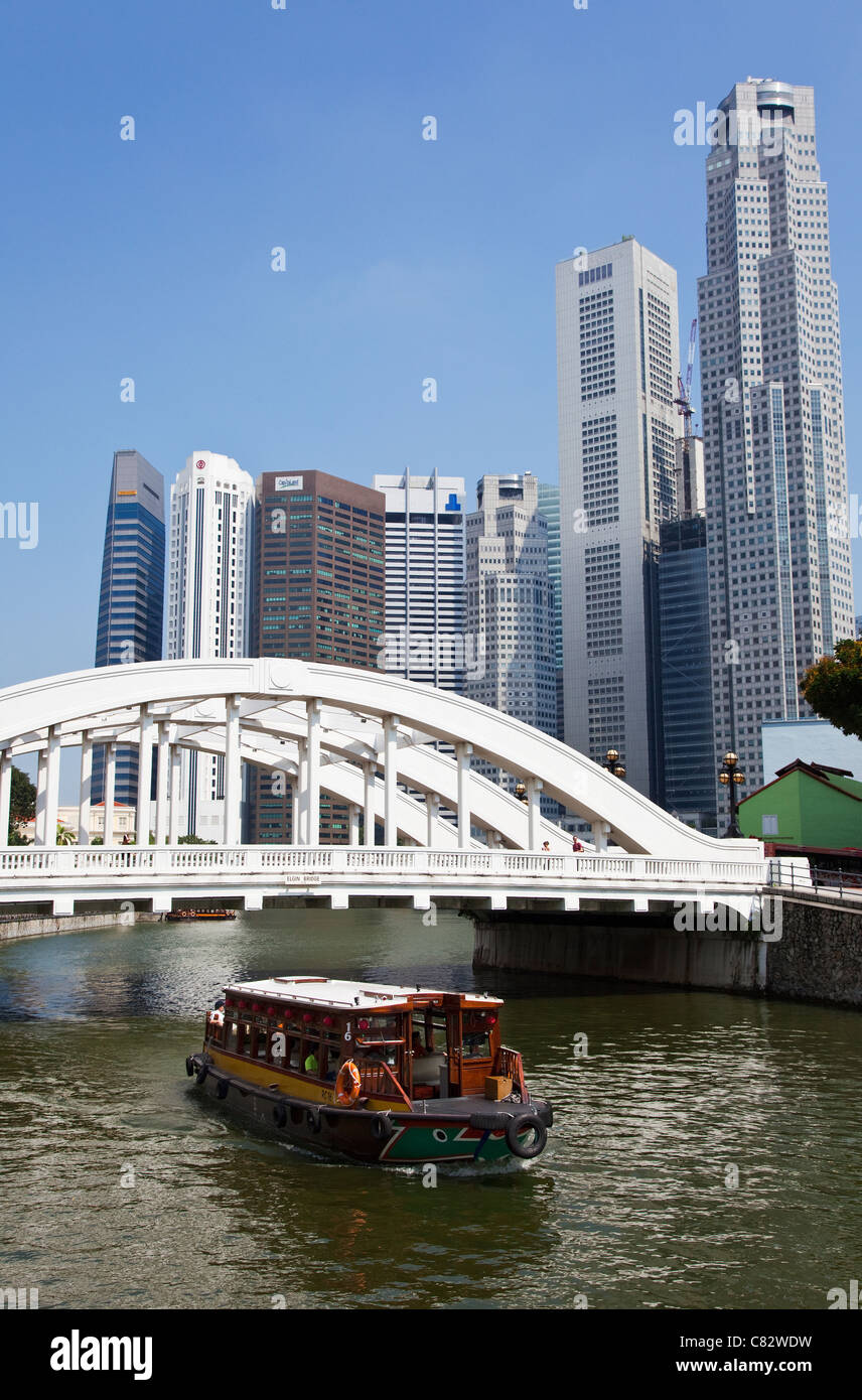 Boat quay singapore new old hi-res stock photography and images - Alamy