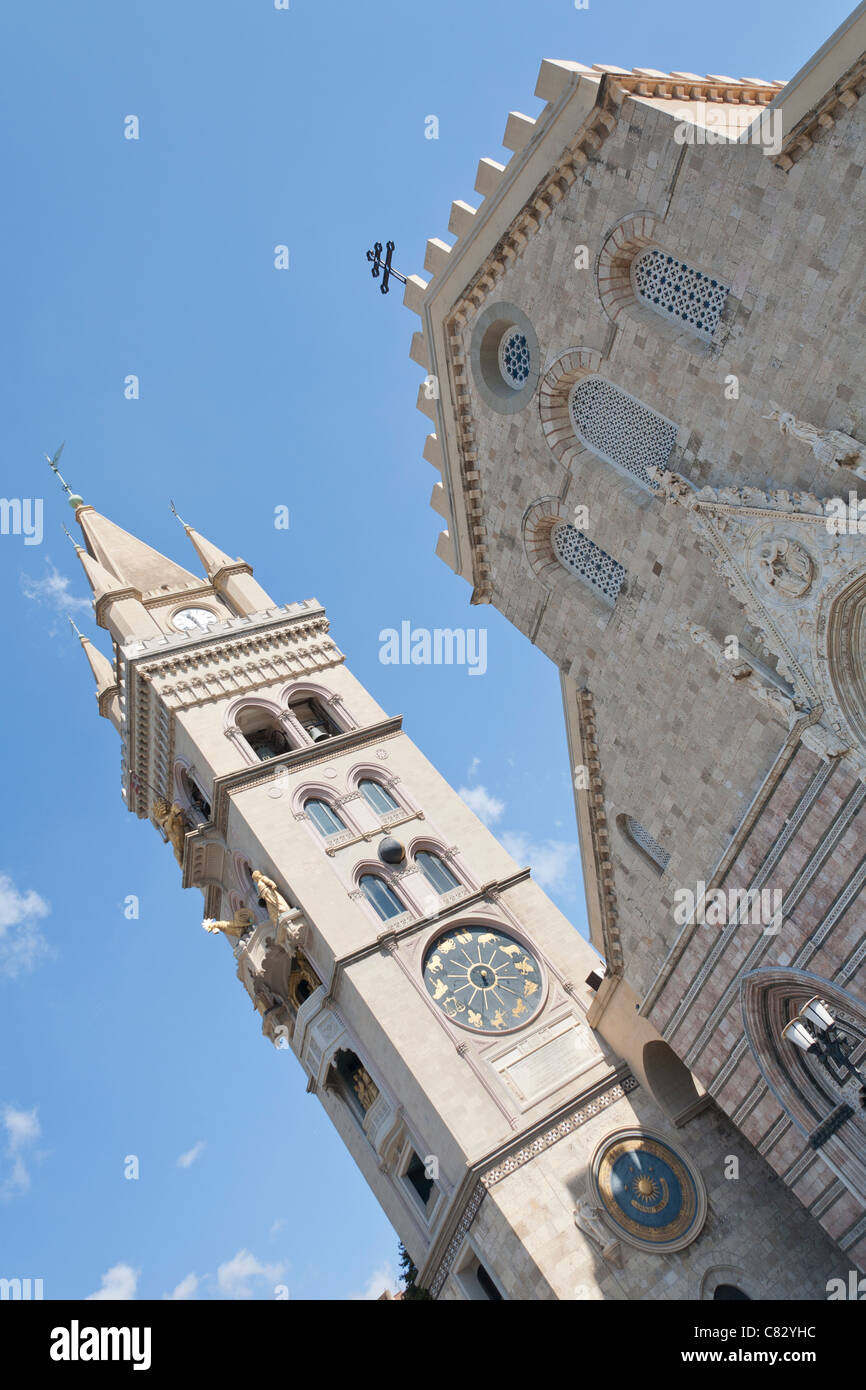 Messina Cathedral, Piazza Del Duomo, Messina, Sicily, Italy Stock Photo