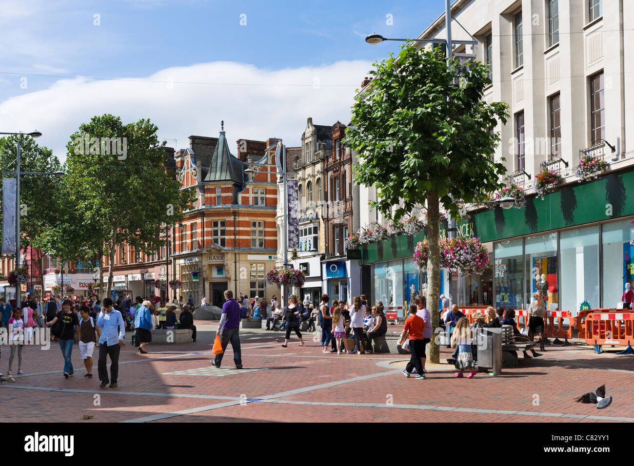 Shops on Broad Street (the main shopping area) in the city centre, Reading, Berkshire, England, UK Stock Photo