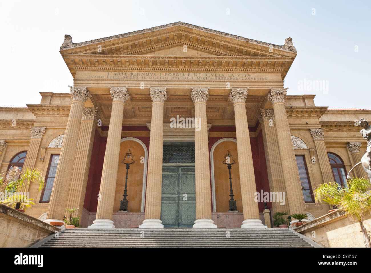 Palermo Opera House, Teatro Massimo, Piazza Giuseppe Verdi, Palermo, Sicily, Italy Stock Photo