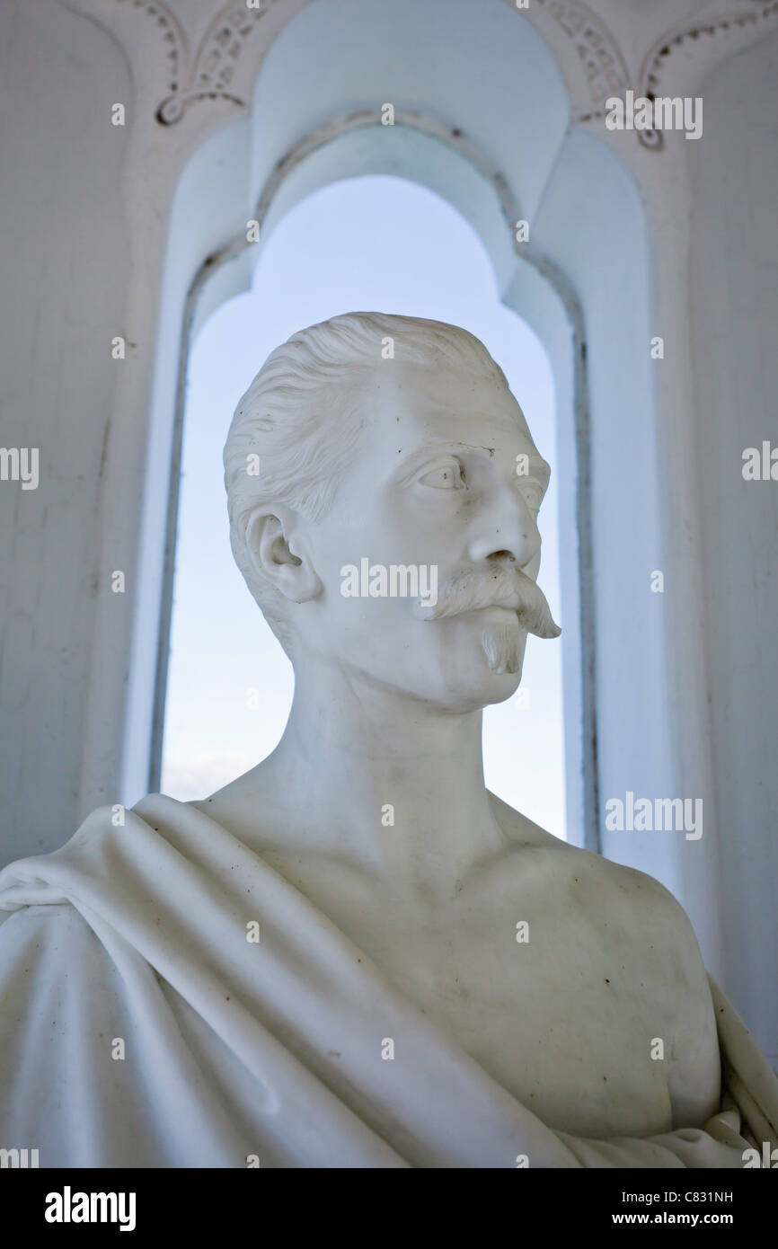 Close up of bust of Lodovico Melzi d'Eril at Villa Melzi, Bellagio, Italy Stock Photo