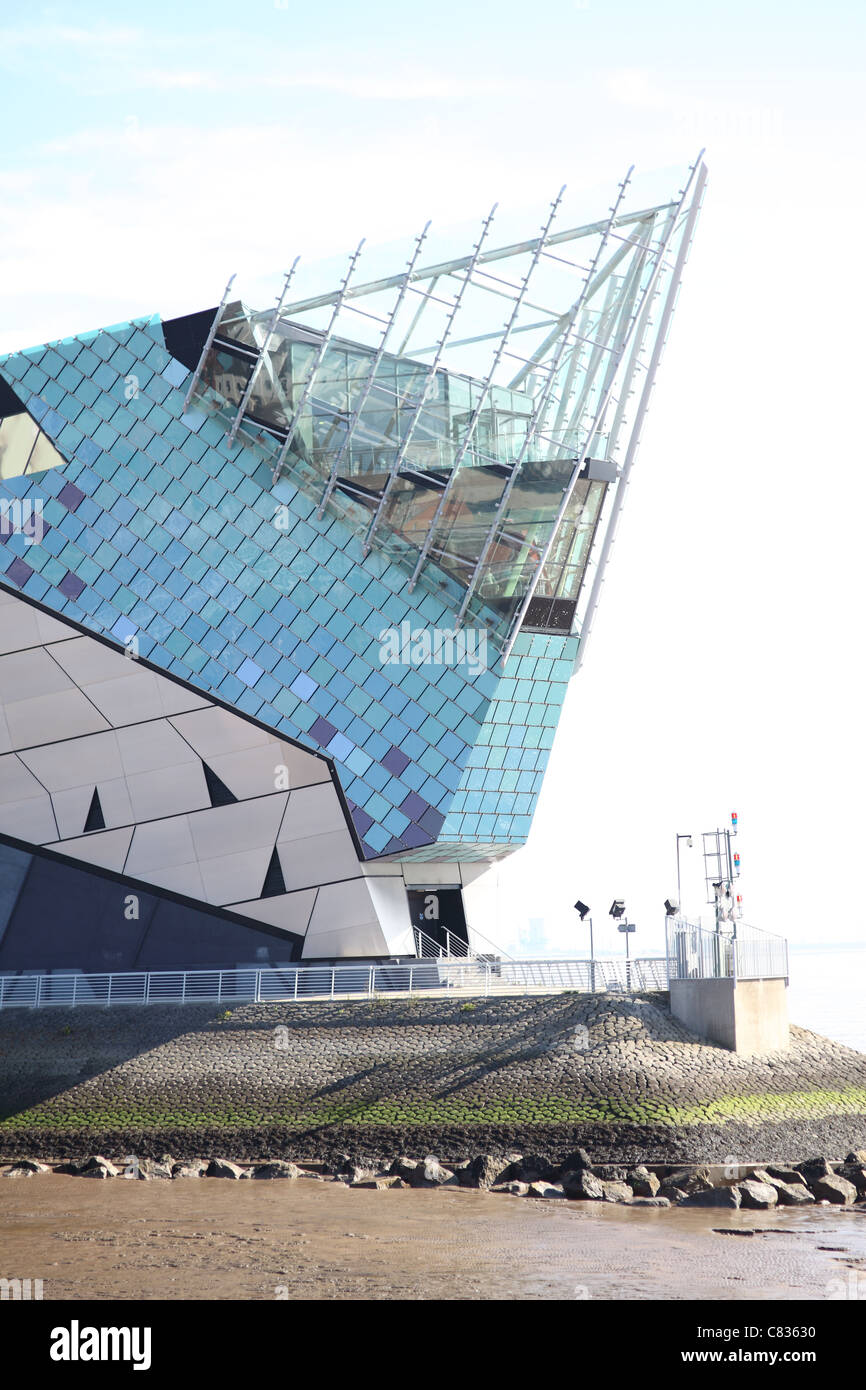The Deep Aquarium Hull Yorkshire Stock Photo Alamy