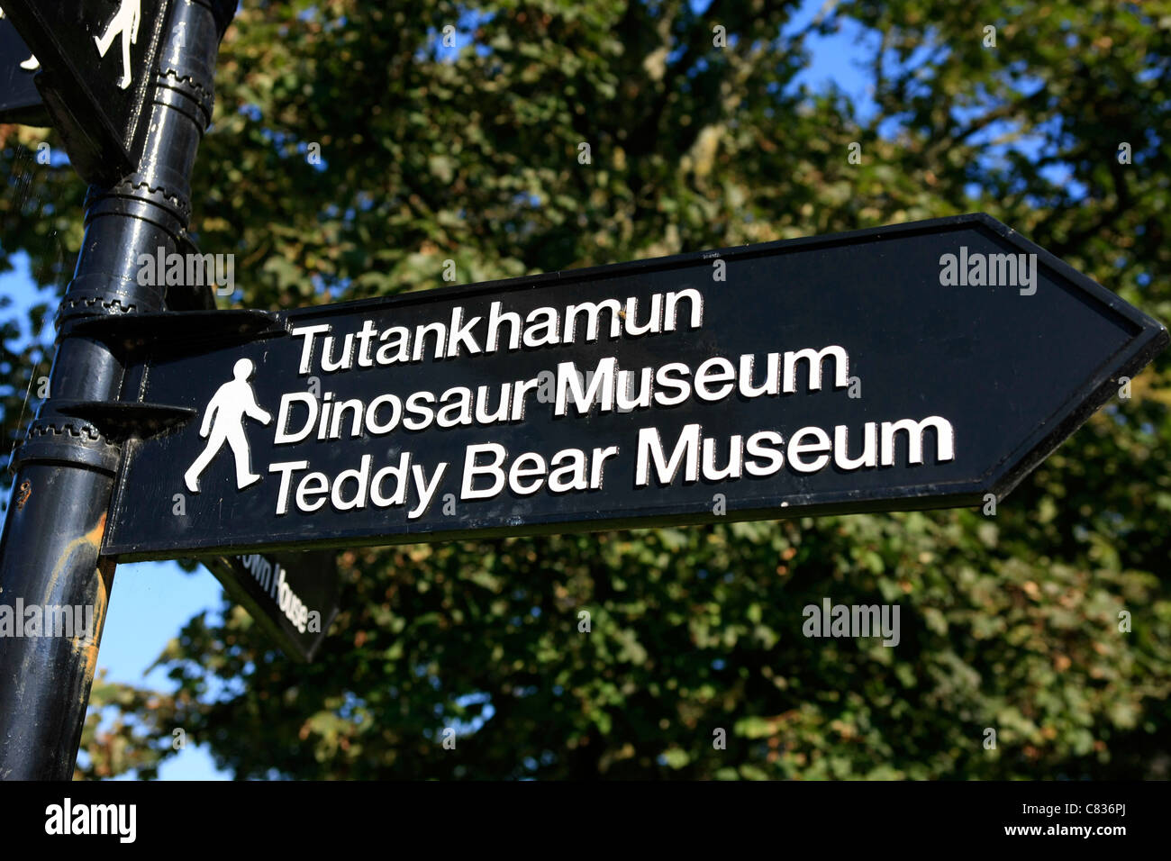 pedestrian directions signpost in dorchester dorset C836PJ