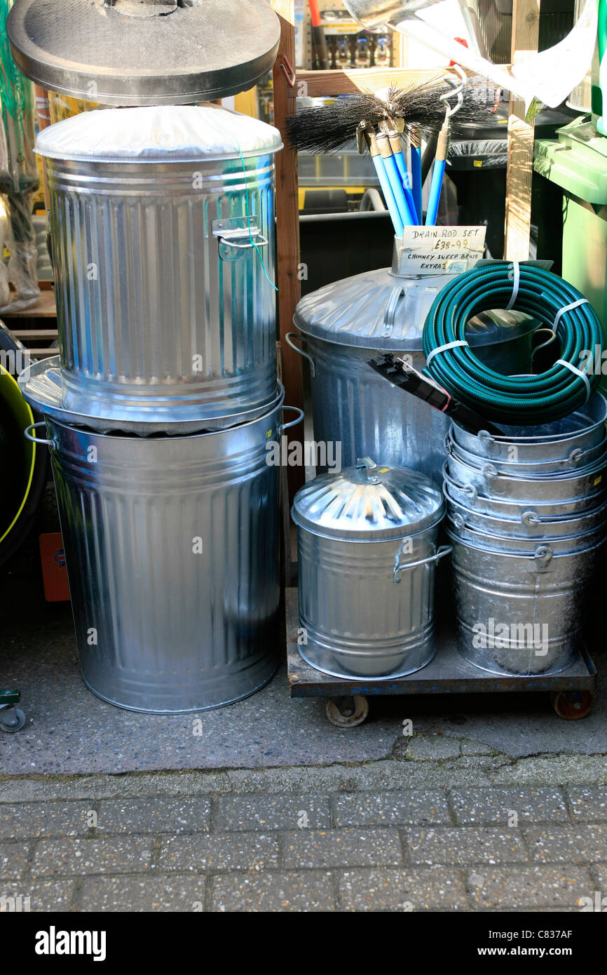 Metal dustbins best sale for sale