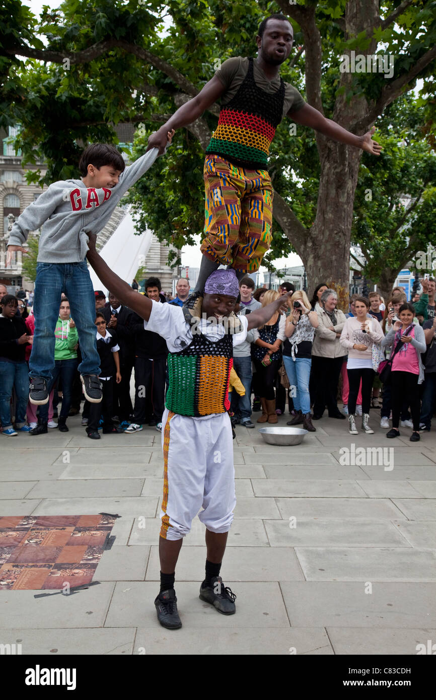 Street Entertainment, The South Bank, London, England Stock Photo