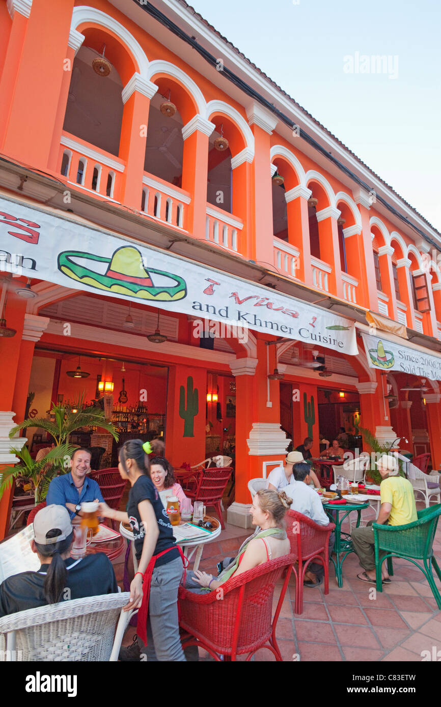 Cambodia, Siem Reap, Restaurants on Pi Tnou Street Stock Photo Alamy