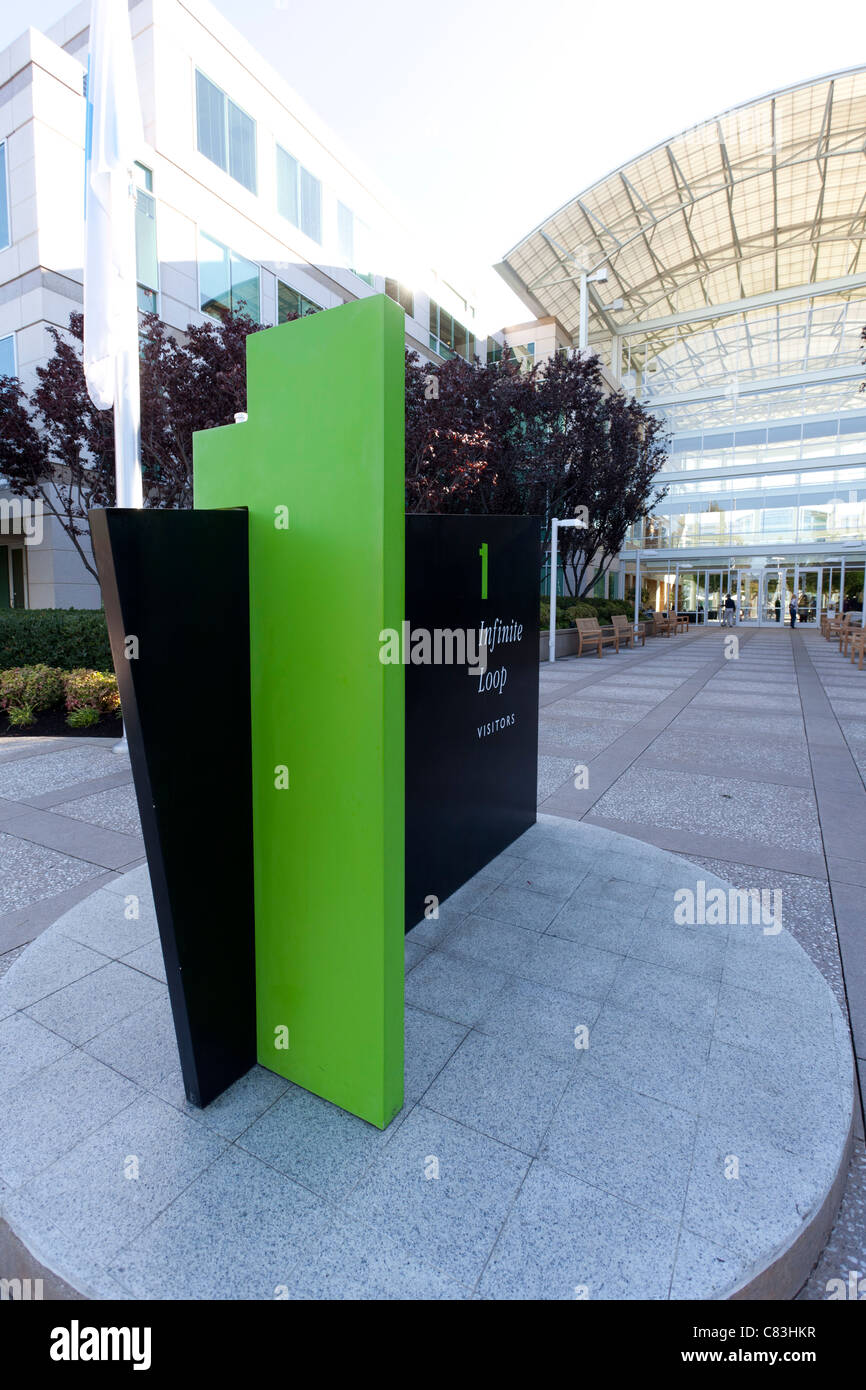 Apple Computer Headquarters, 1 Infinite Loop, Cupertino, California ...