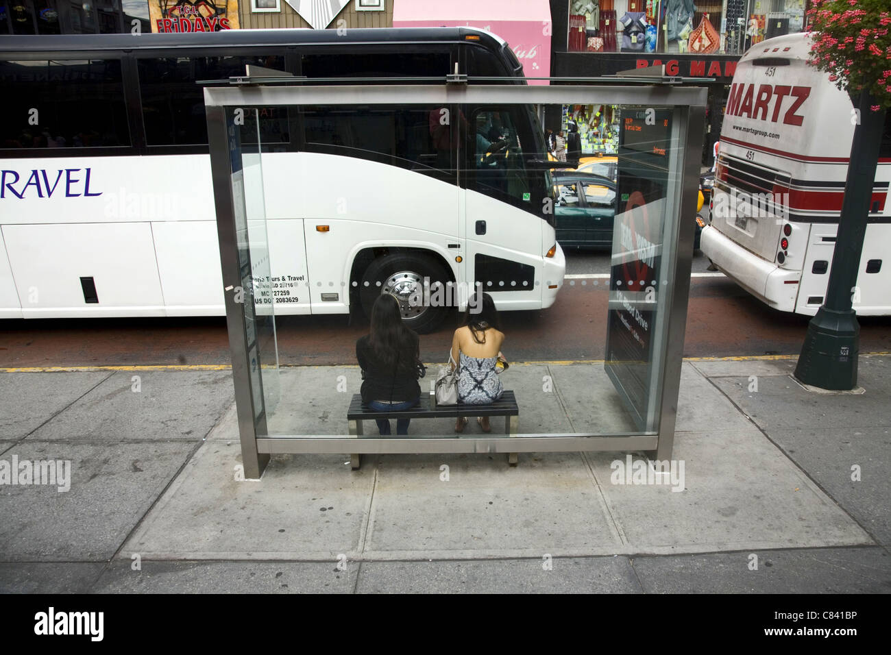 New York City Bus Shelter High Resolution Stock Photography and Images ...
