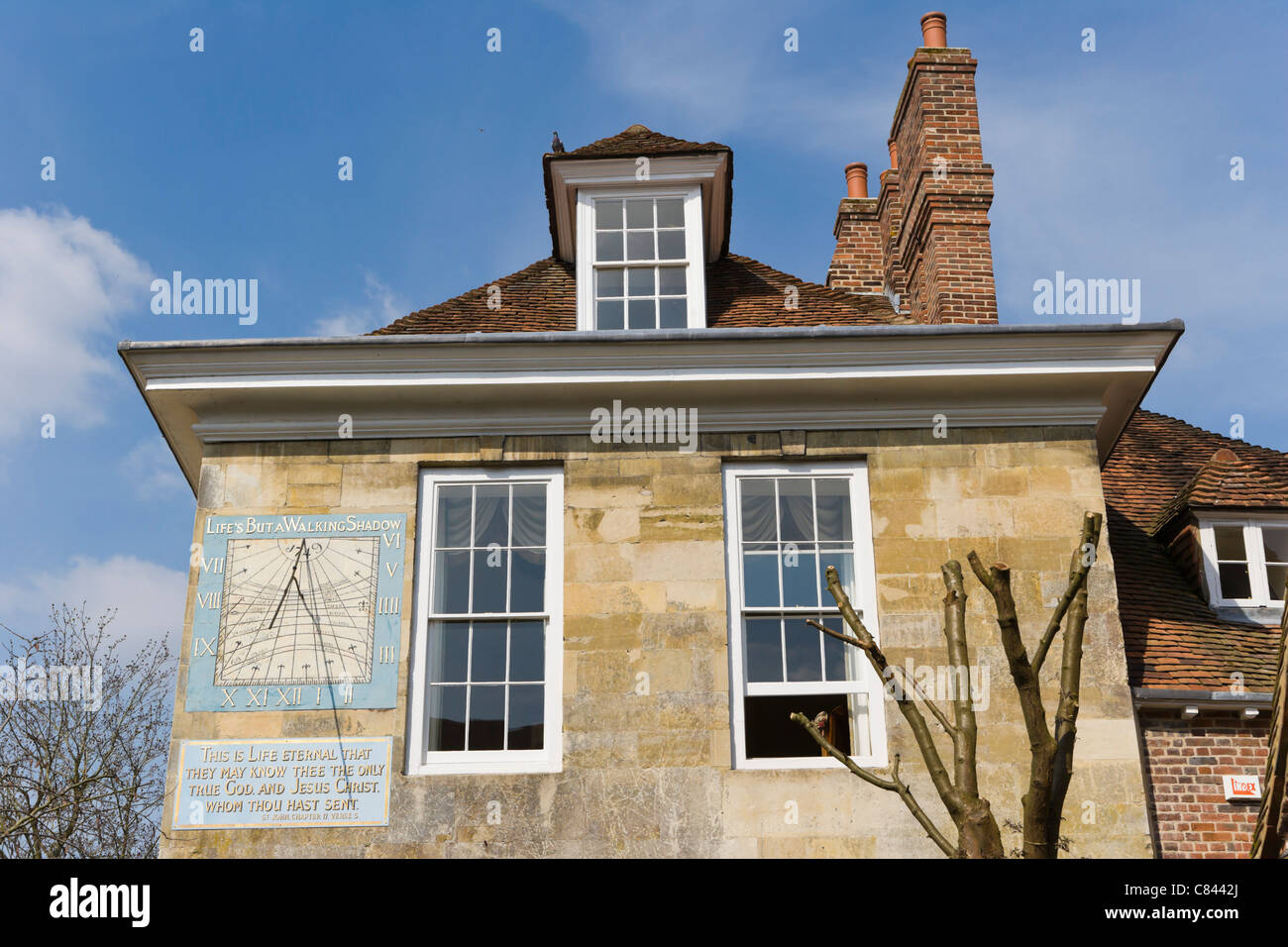 Sundial on Malmesbury House, Salisbury Cathedral Close, Salisbury, Wiltshire, England, UK Stock