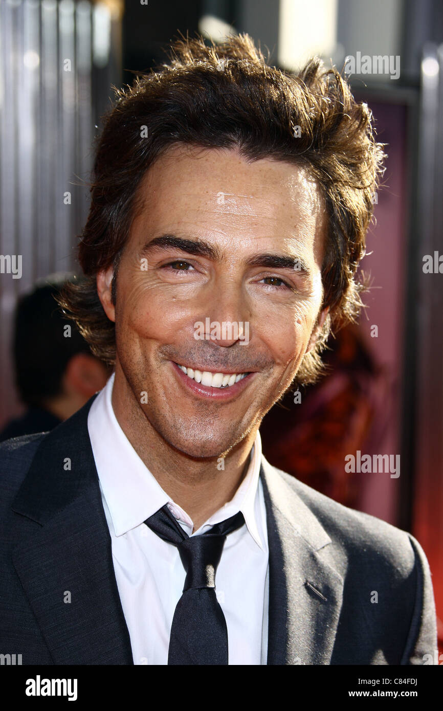 SHAWN LEVY REAL STEEL. WORLD PREMIERE. UNIVERSAL CITY CALIFORNIA USA 02