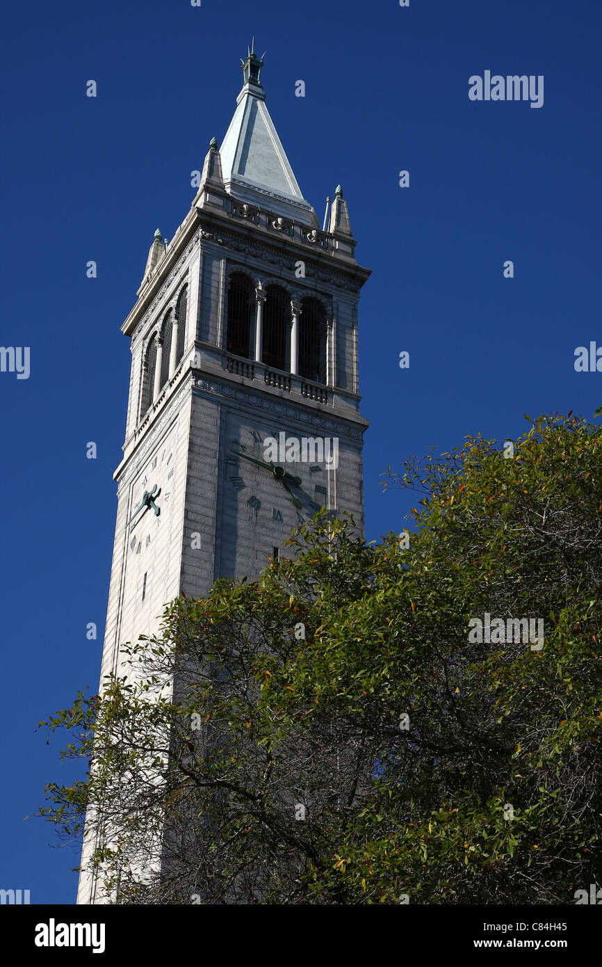 SATHER TOWER BERKELEY UNIVERSITY OF CALIFORNIA BERKELEY CALIFORNIA USA 27 September 2011 Stock Photo