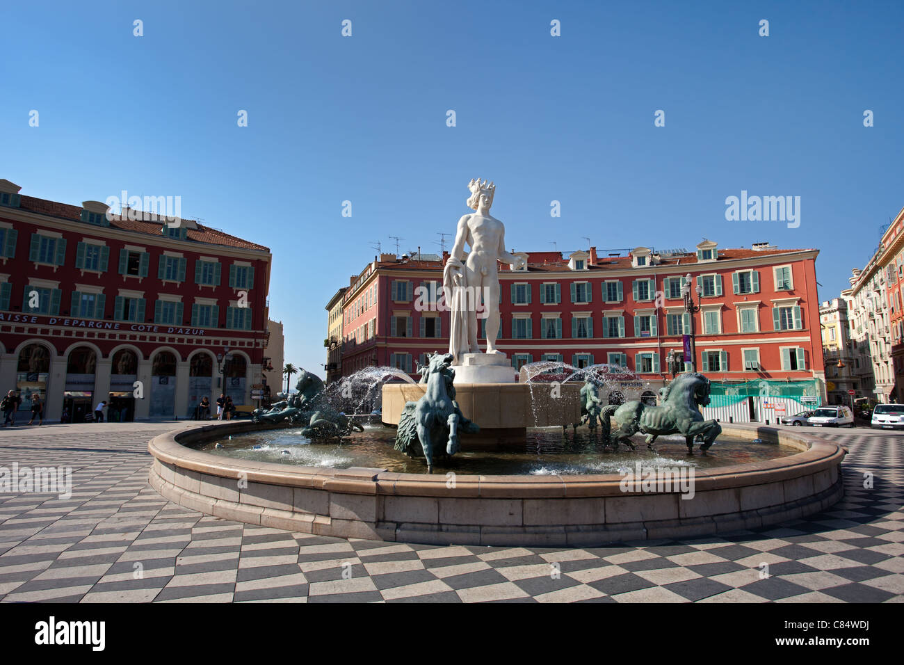 улица массена в ницце. ницца авеню жана медсана. площадь массена в ницце. Nice place. площадь в ницце.
