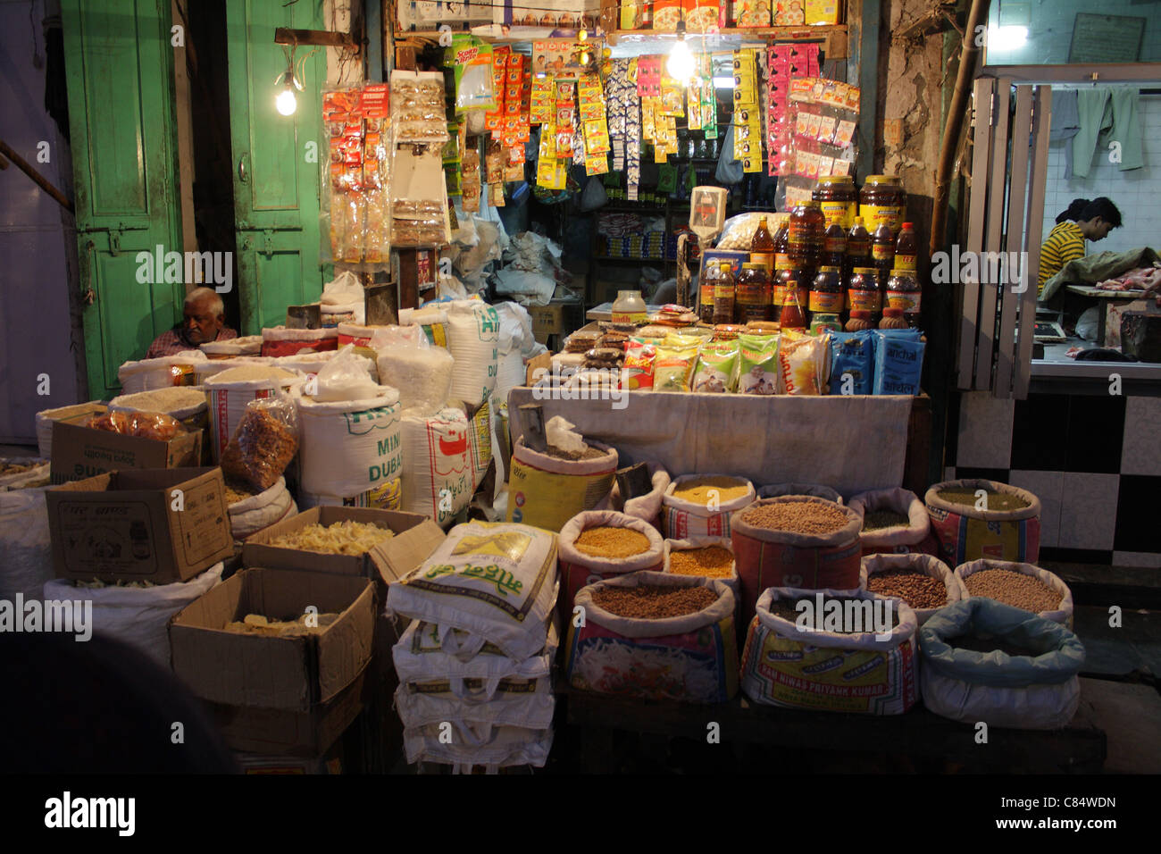 Shop selling herbs spices in hires stock photography and images Alamy