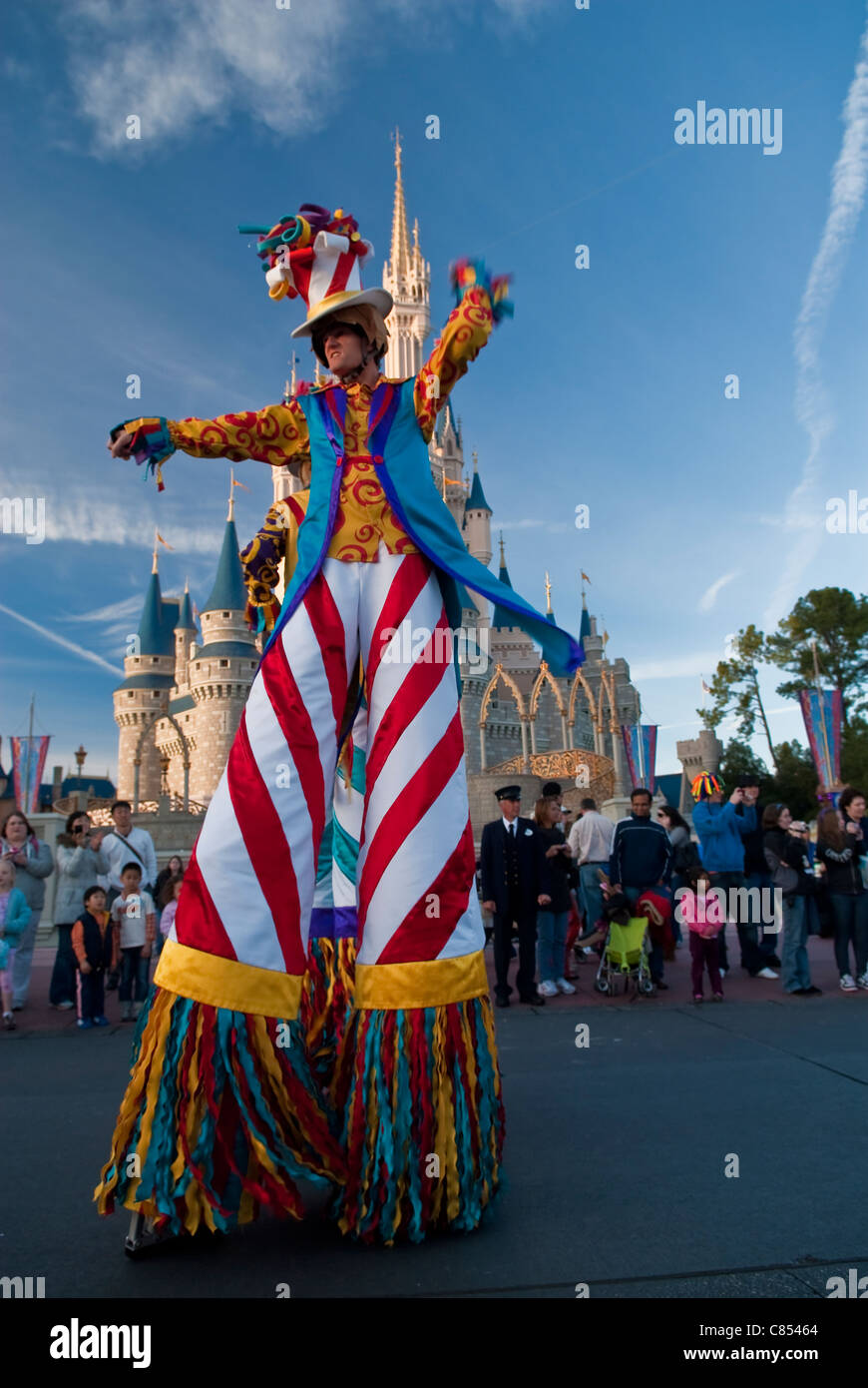Parade in Magic Kingdom Stock Photo Alamy