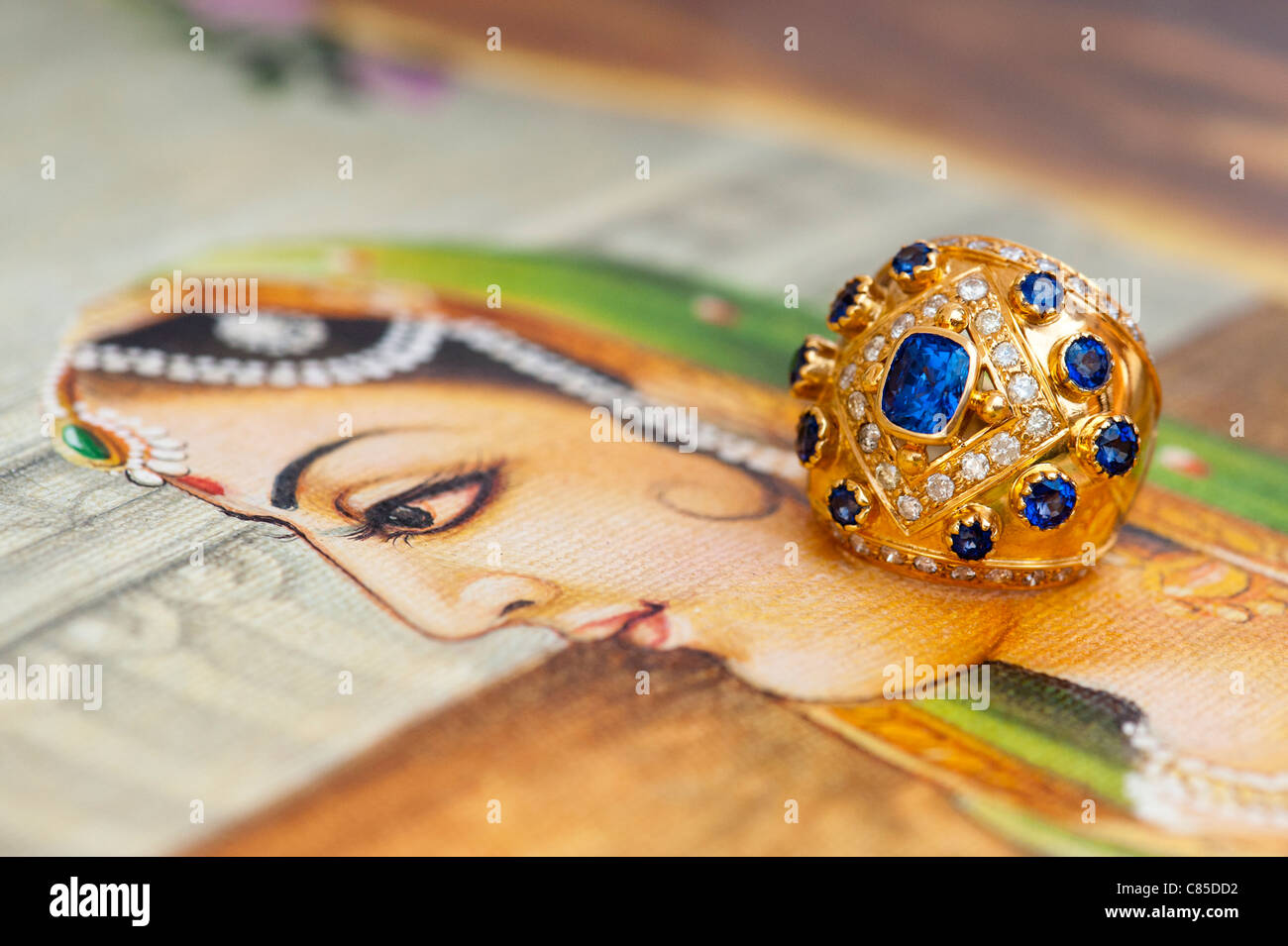 Indian sapphire ring deals