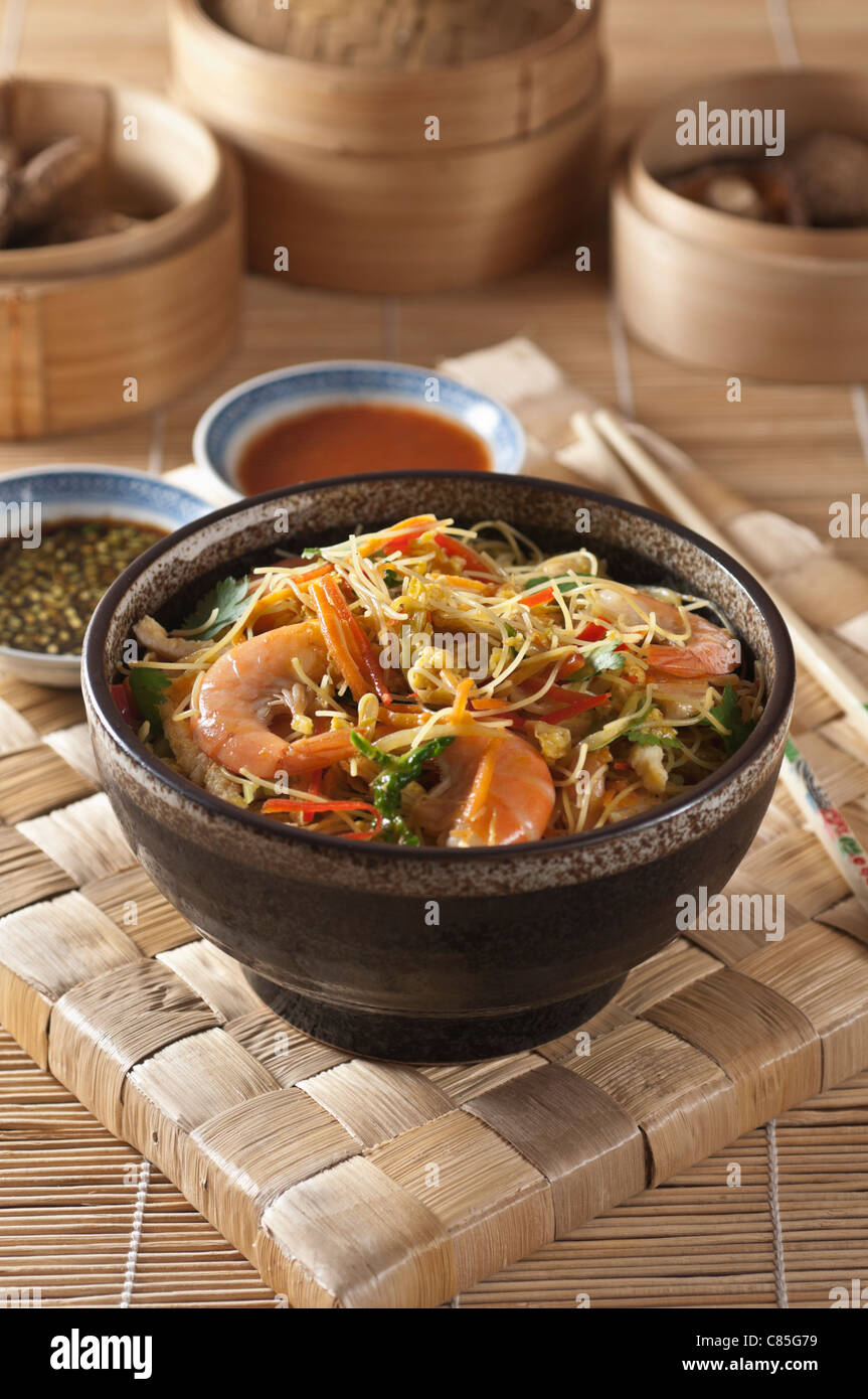 Singapore noodles Chinese food Stock Photo Alamy