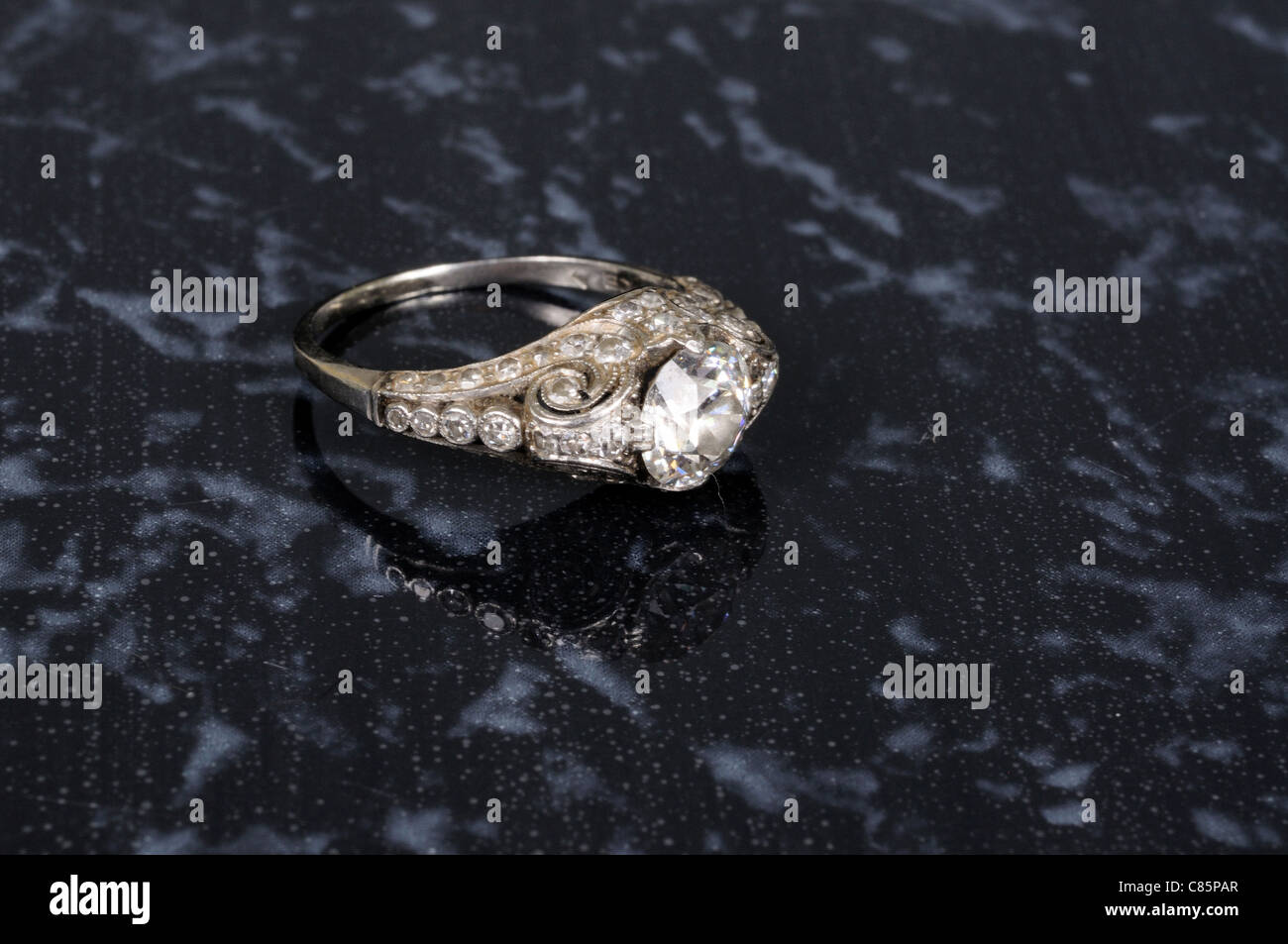 Pure platinum hi-res stock photography and images - Alamy