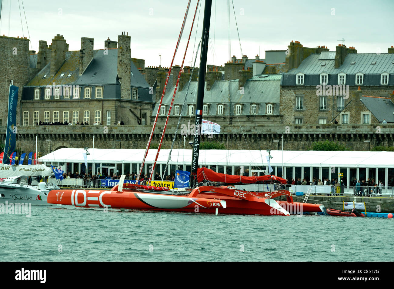 Racing boat hi-res stock photography and images - Alamy