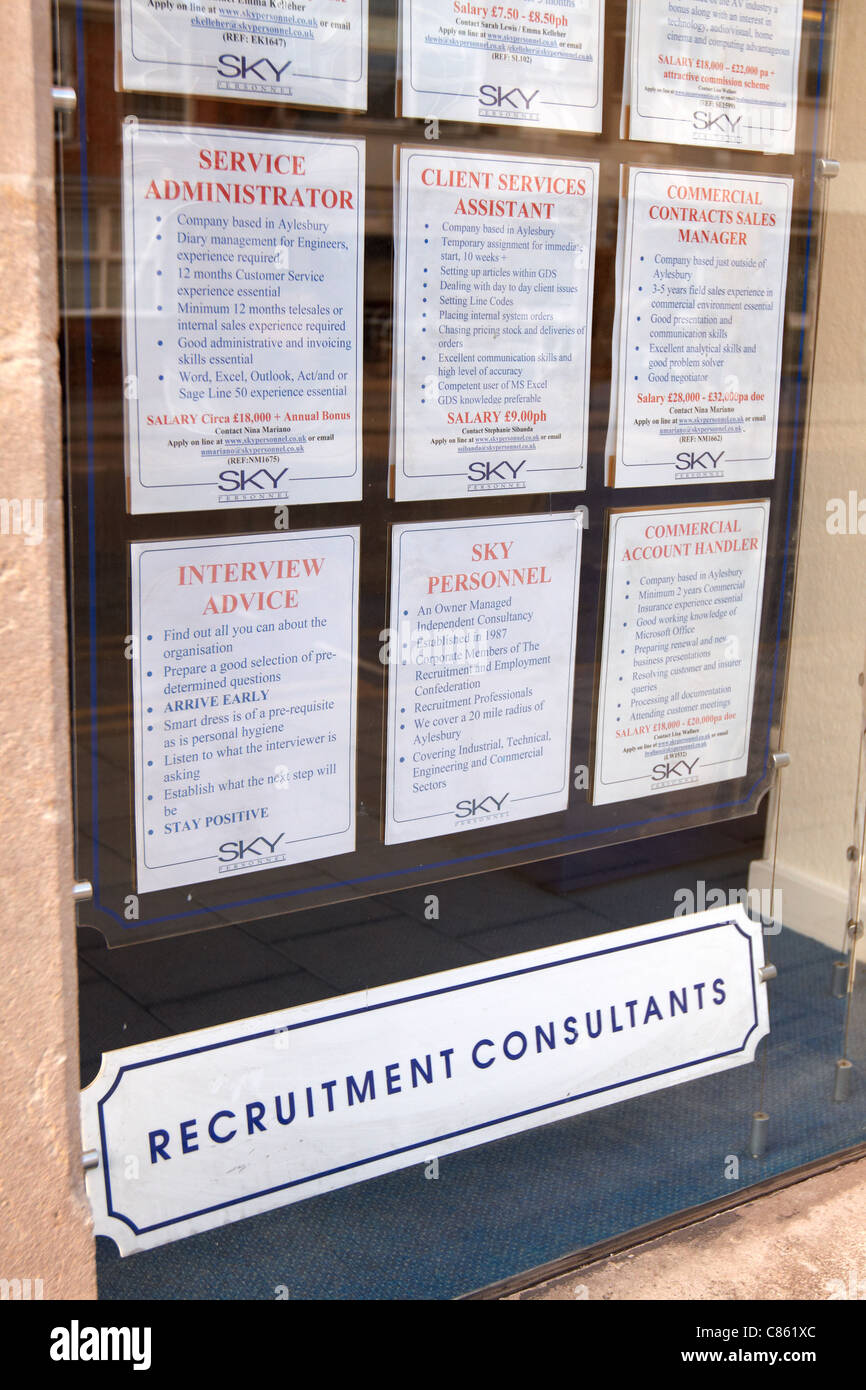 A general view of a branch of the Sky Personnel recruitment agency in Aylesbury, Buckinghamshire Stock Photo