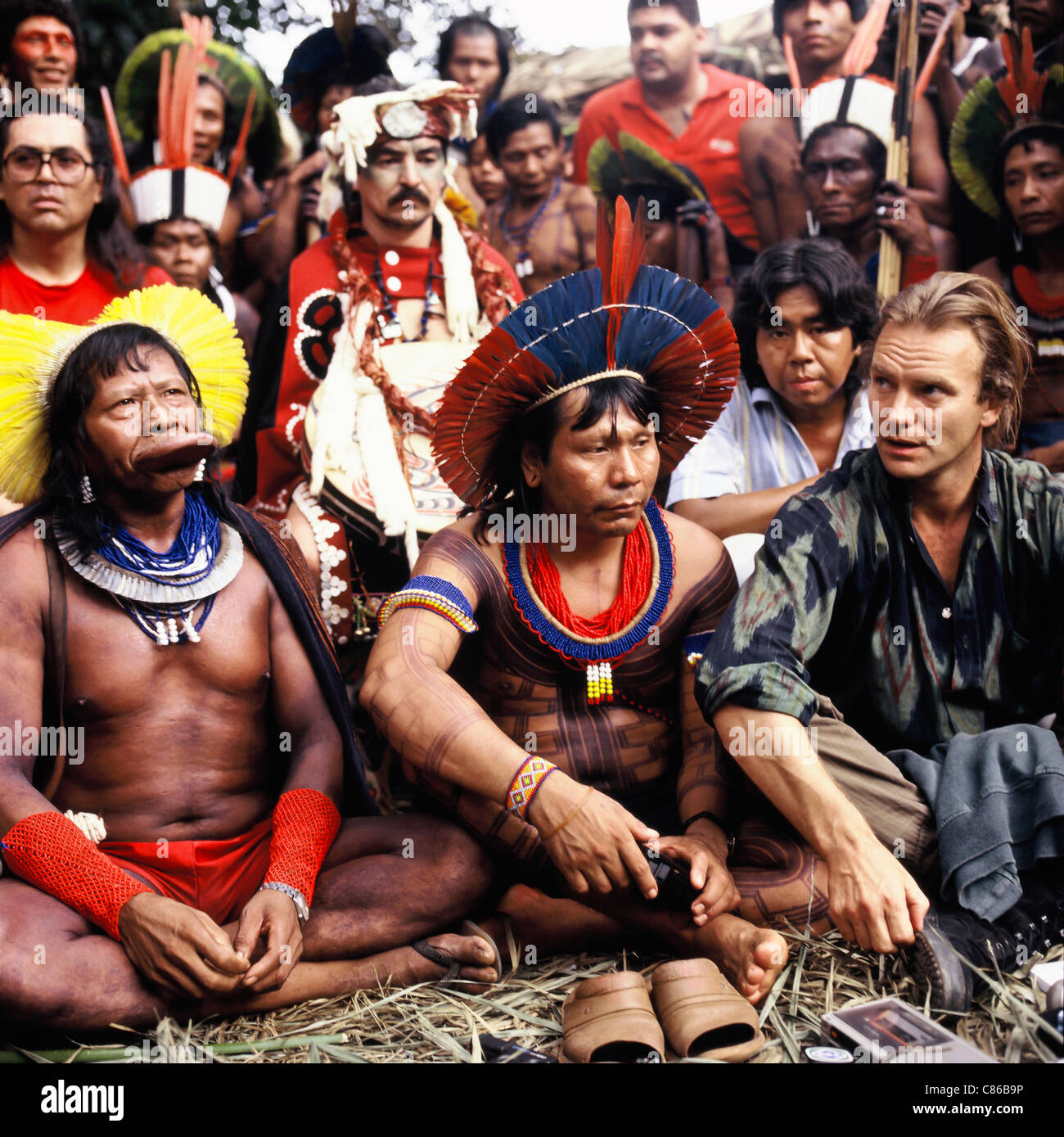 Altamira, Brazil. Kayapo chiefs Raoni and Payakan with Marcos Terena and chiefs from Canada and the USA with Sting. Stock Photo