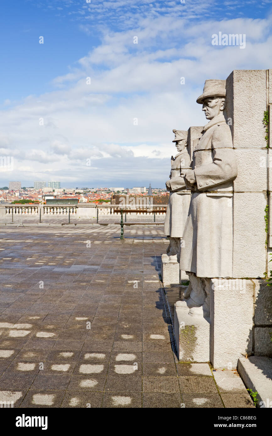 Statues on Place Poelaert Plein, in front of Palais de Justice