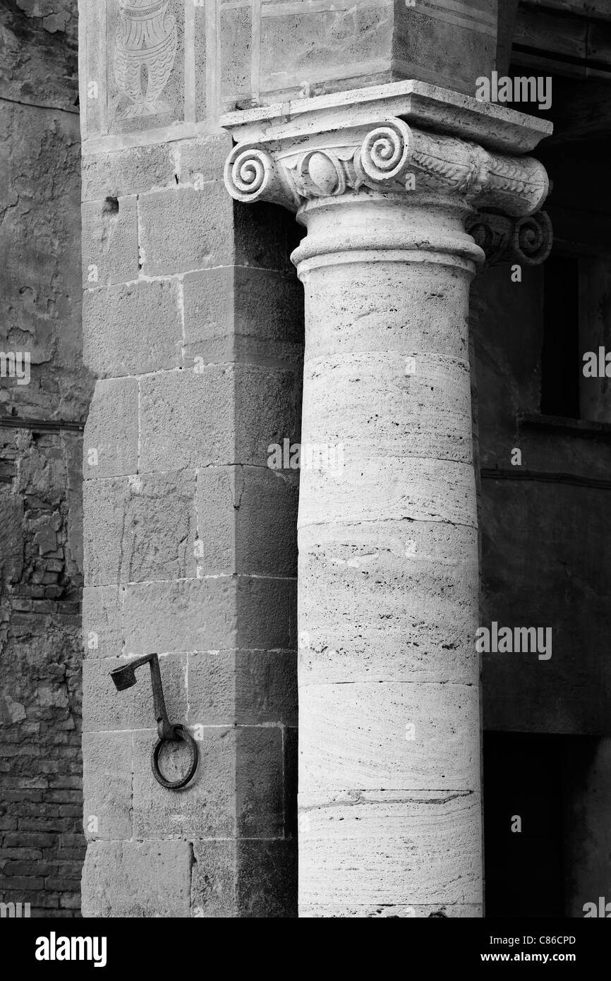 Pienza - Roman coloumn / Pillar - Iconic Capitol - Tuscany - Italy Stock Photo