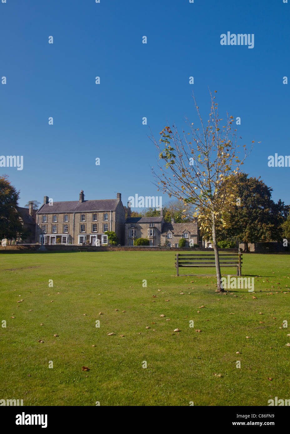 Village Green,ShiptonunderWychwood, Oxfordshire, England Stock Photo