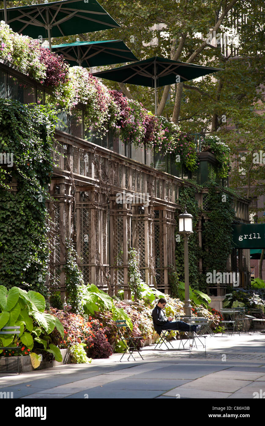 Bryant Park Grill Restaurant, Bryant Park, NYC Stock Photo