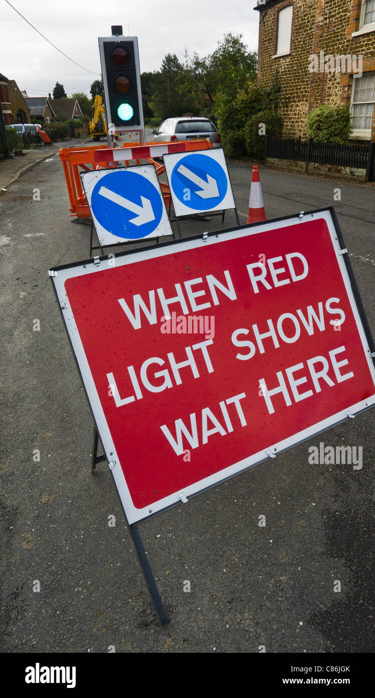 Red traffic lights red traffic light hires stock photography and images Alamy