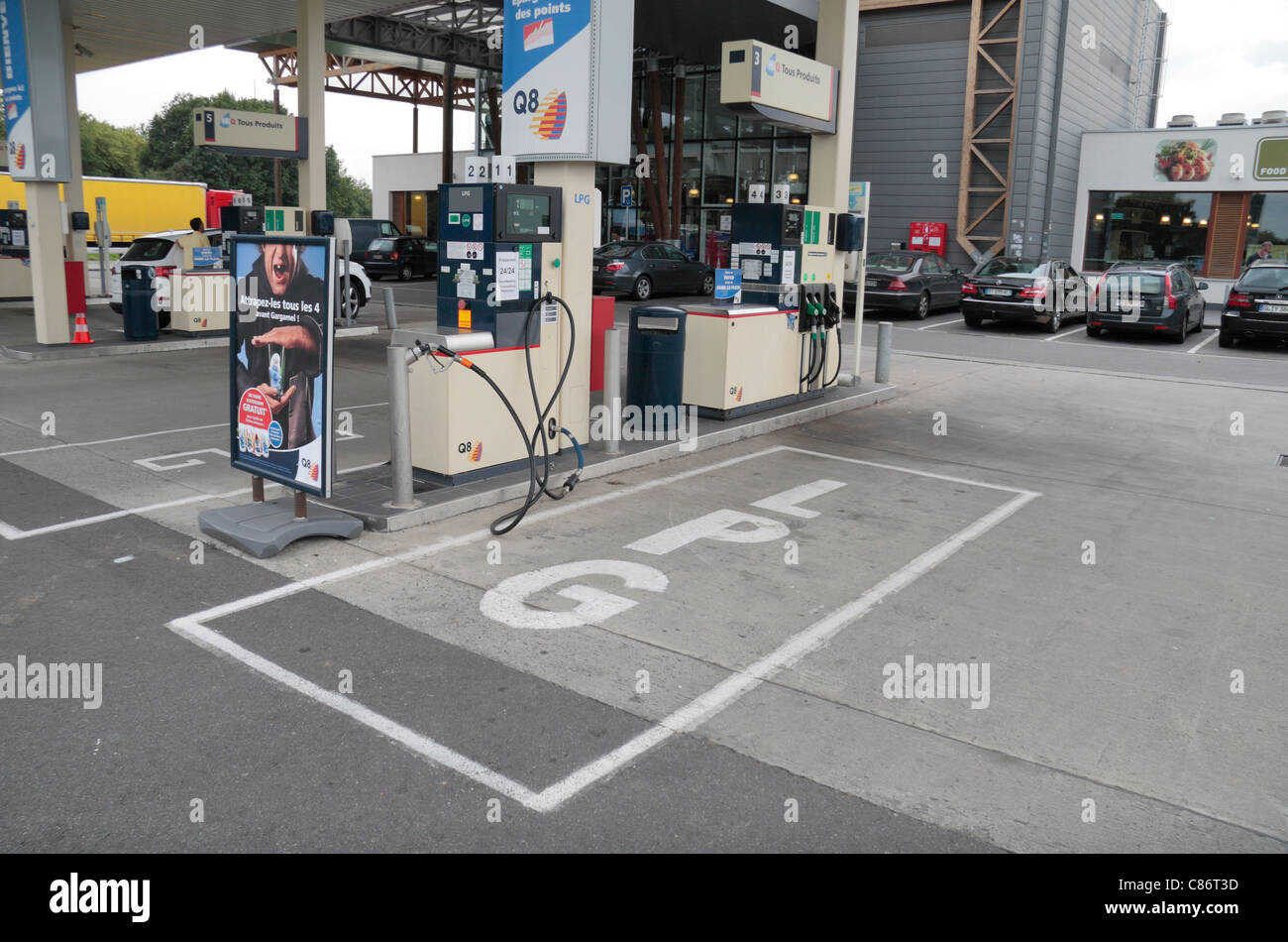 A Liquefied petroleum gas (LPG) fueling point at a service station in  Belgium. August 2011 Stock Photo - Alamy