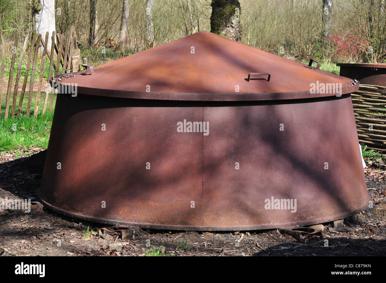 Charcoal burning kiln hires stock photography and images Alamy