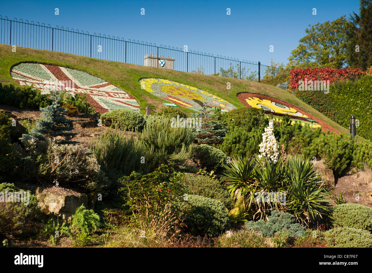 UK, Nottinghamshire, Nottingham Castle, gardens, floral, displays Stock