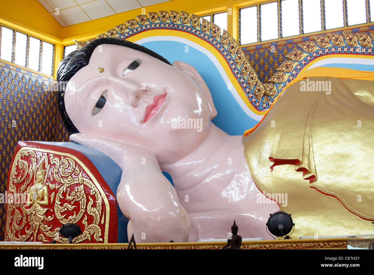 Detail of the reclining Buddha in Wat Chayamangkalaram Temple, Penang, Malaysia Stock Photo