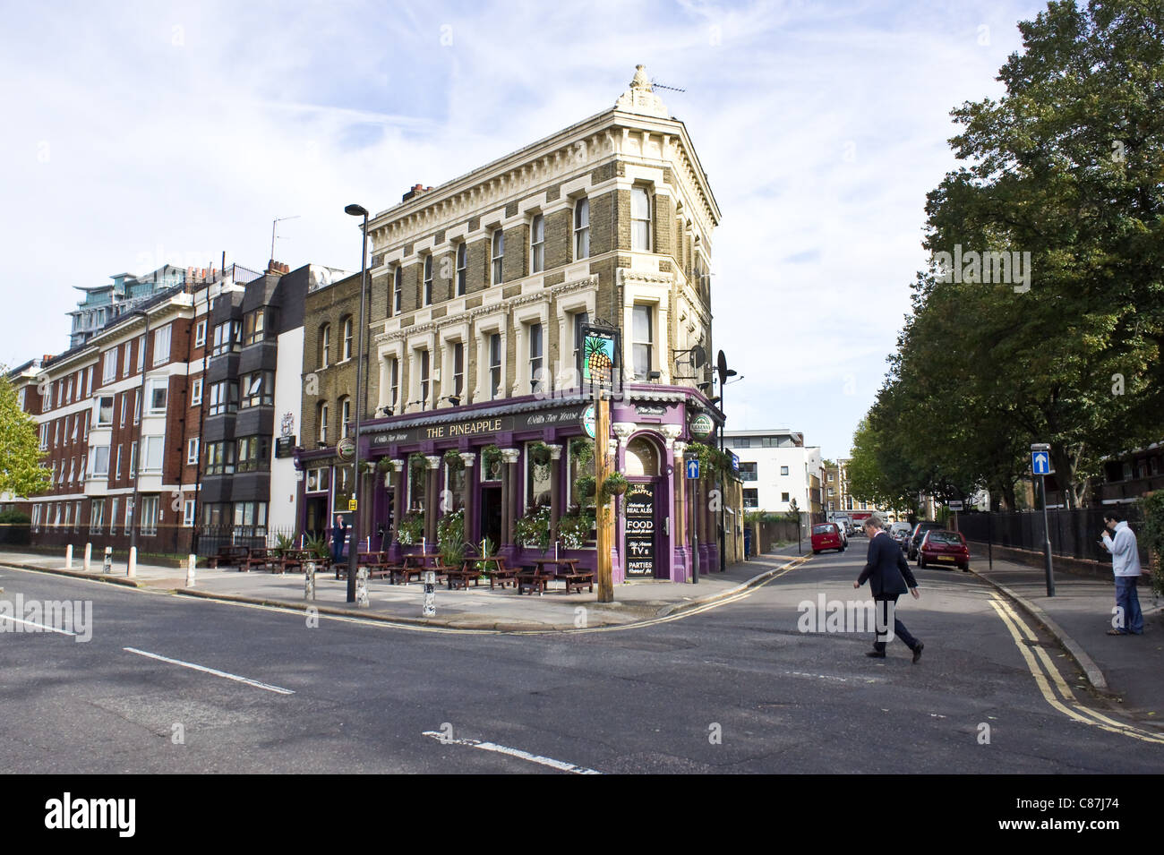Pineapple pub in Lambeth, London. October 2011 Stock Photo Alamy