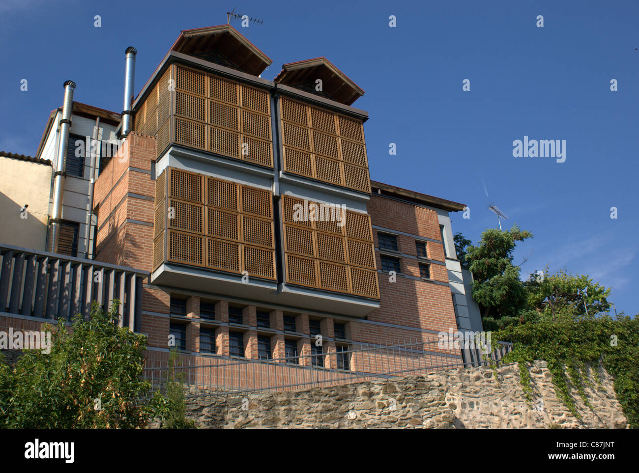 Thessaloniki Greece Old Town house windows Stock Photo Alamy