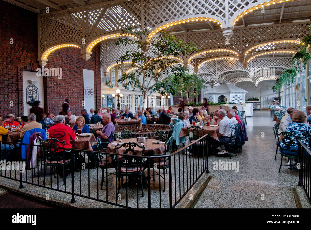 Restaurant in Chattanooga Choo Choo Historic Hotel, formerly Terminal Station built in 1908, Chattanooga, Tennessee, USA Stock Photo