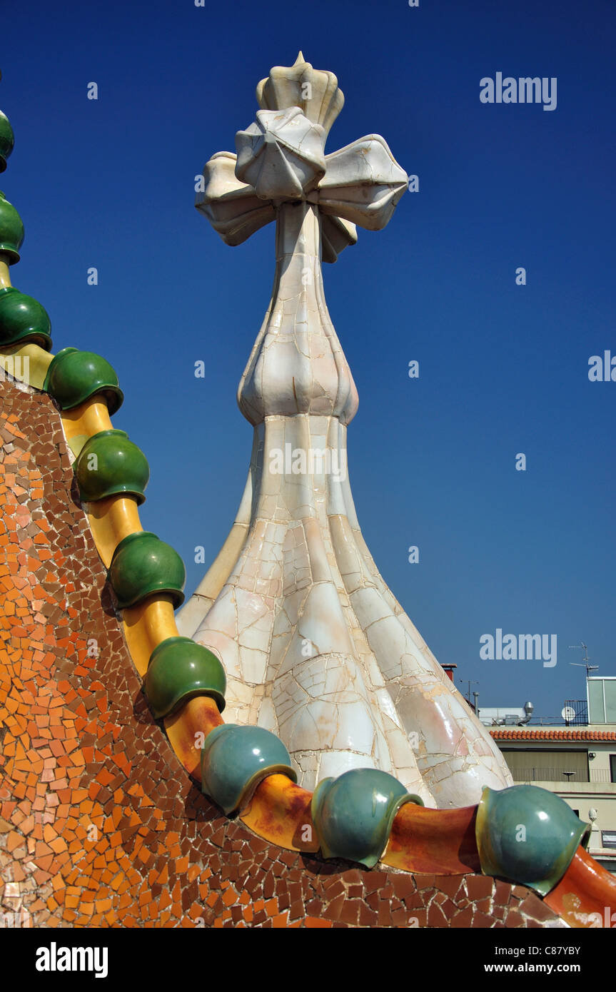 Roof architecture, Casa Batlló, Passeig de Gràcia, Barcelona, Province of Barcelona, Catalonia, Spain Stock Photo