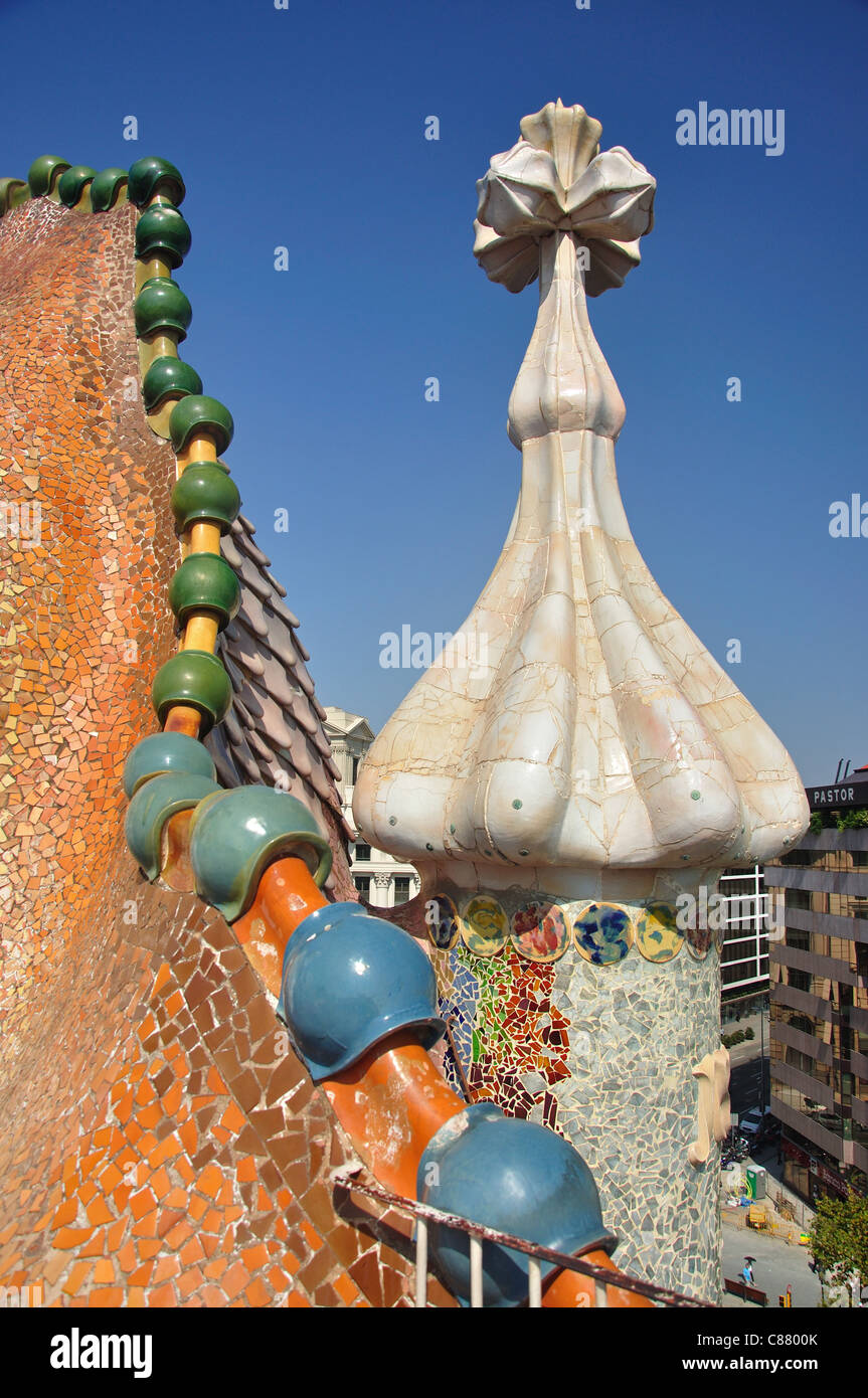 Roof architecture, Casa Batlló, Passeig de Gràcia, Barcelona, Province of Barcelona, Catalonia, Spain Stock Photo