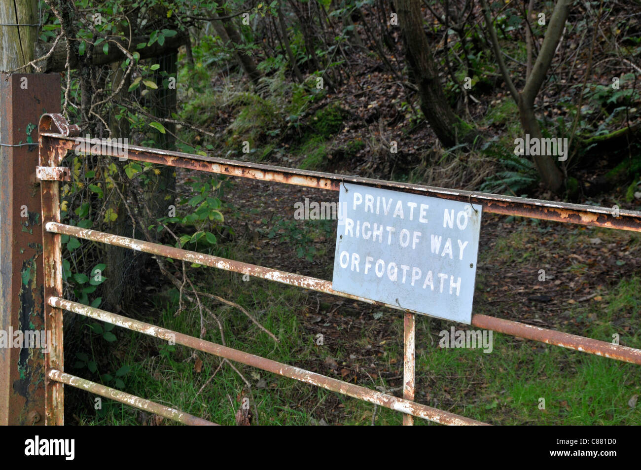 Private, no right of way sign, Snowdonia National Park, Wales, UK Stock Photo