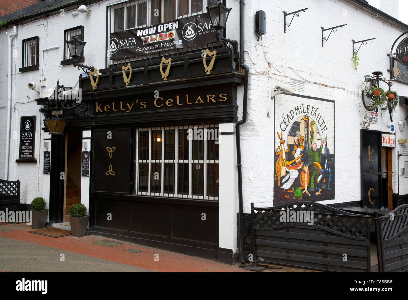 Kellys Cellars Belfast Hi res Stock Photography And Images Alamy