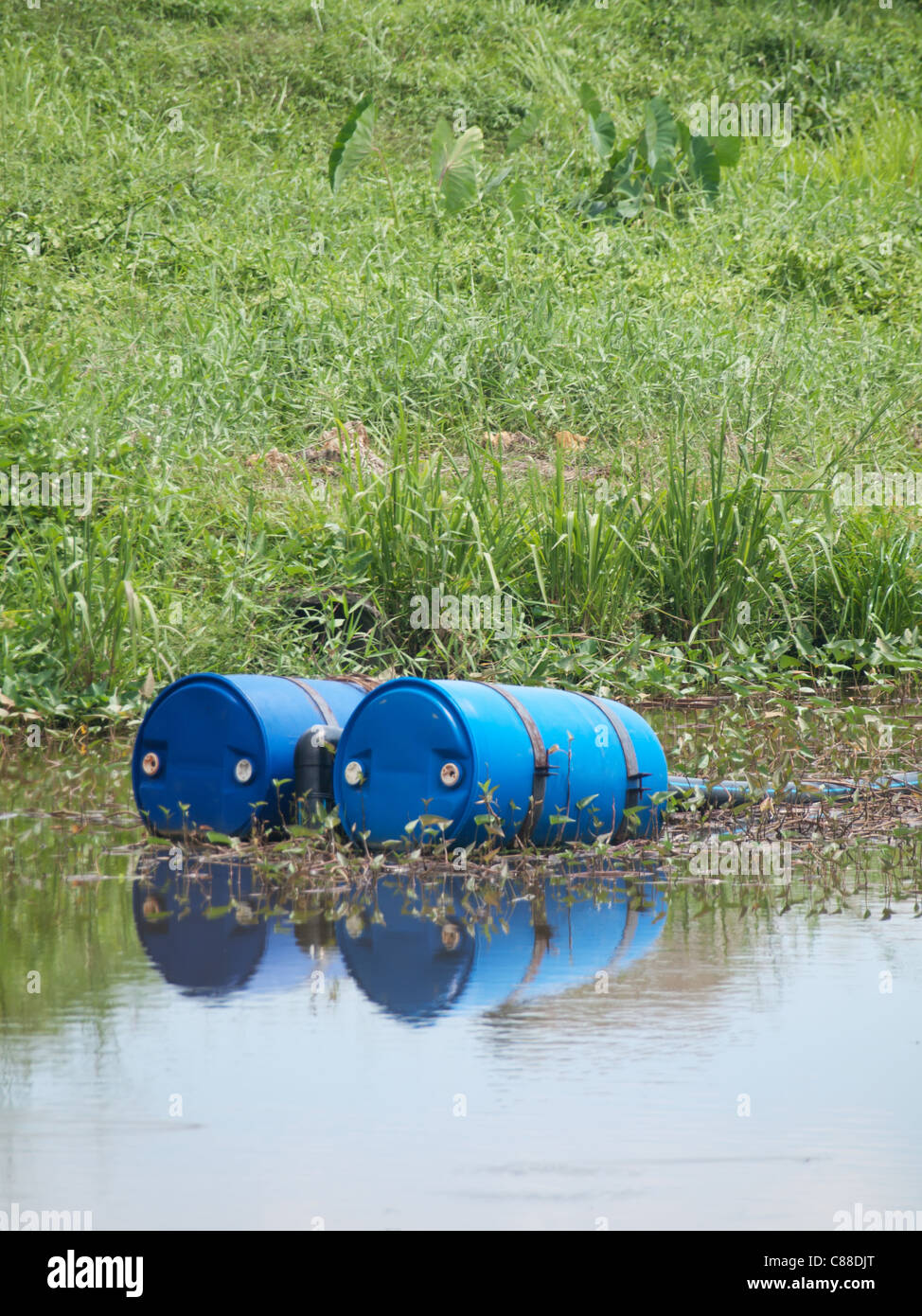 Chemical drums hi-res stock photography and images - Alamy