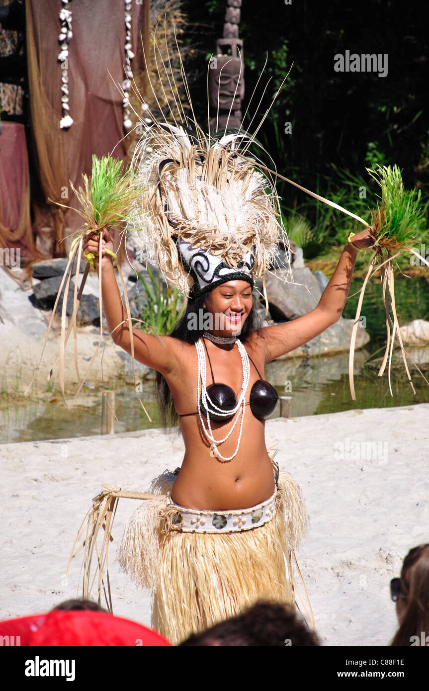 Tahitian dancer hi-res stock photography and images - Alamy