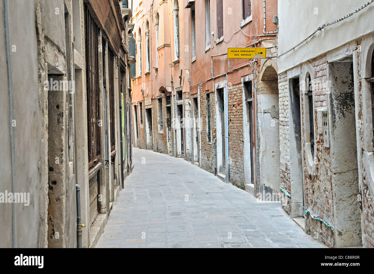 Traditional venice architecture hi-res stock photography and images - Alamy