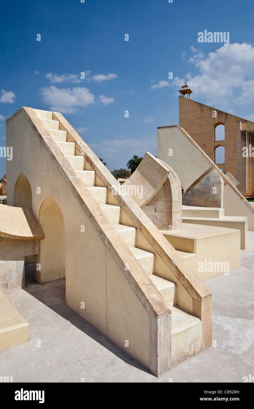 Scorpio Stairway and behind the Brihat Samrat Yantra Pisces astrological sign at The Observatory in Jaipur, Rajasthan, India Stock Photo