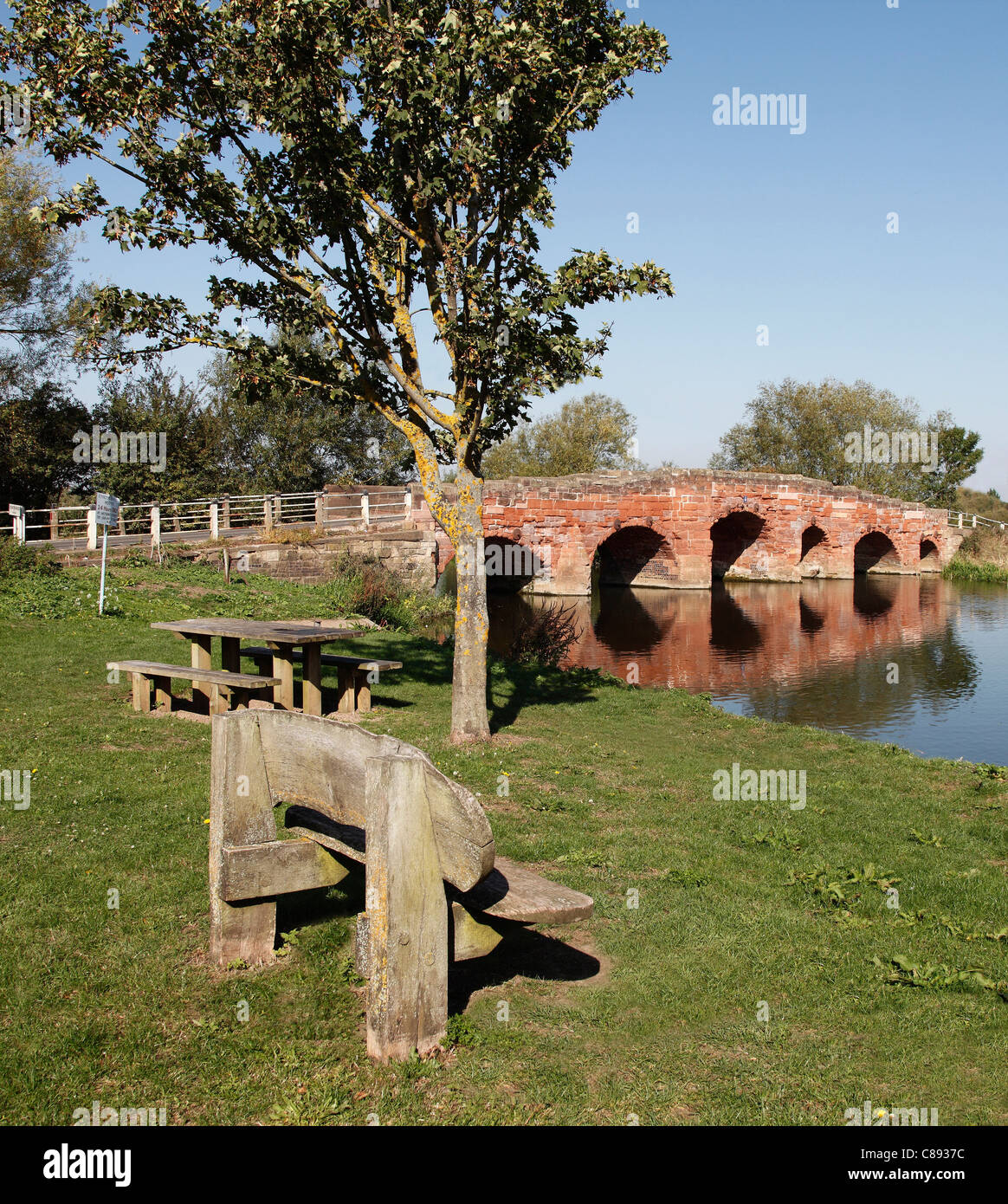 ECKINGTON BRIDGE. ECKINGTON. WORCESTERSHIRE. ENGLAND. UK Stock Photo