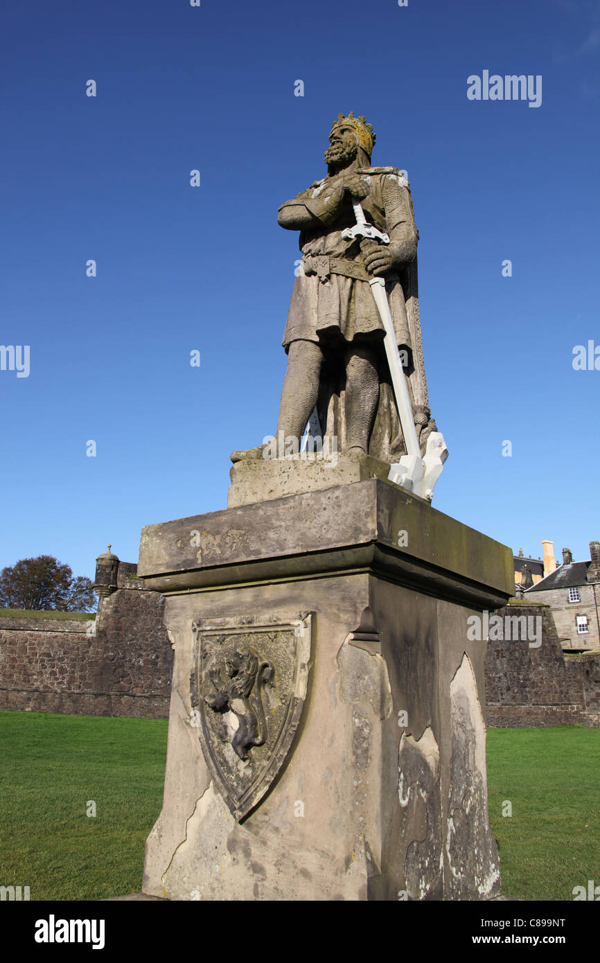 City of Stirling, Scotland. King Robert the Bruce Monument with Stirling Castle in the background. Stock Photo