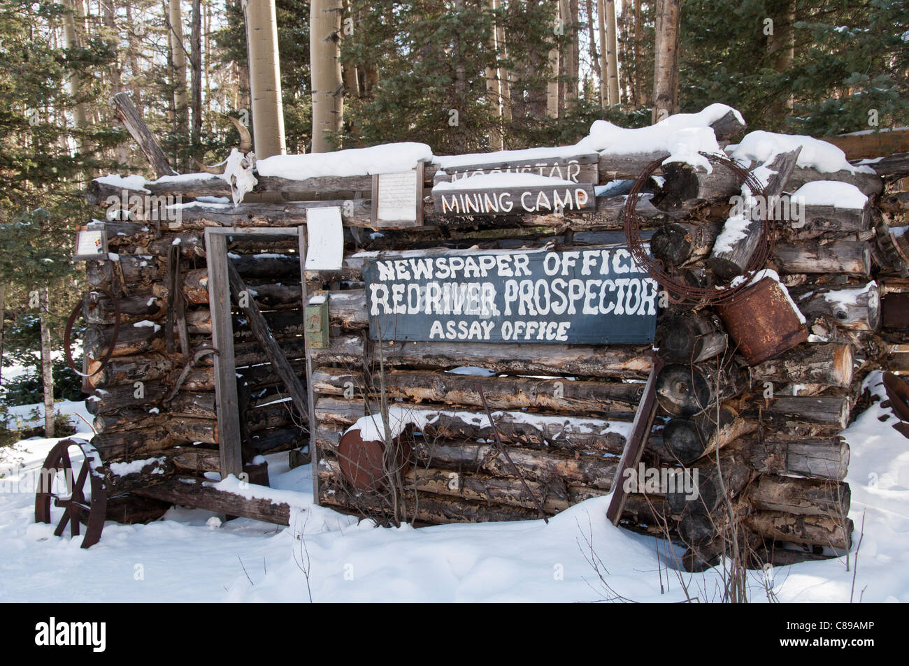 Old River Cabin Stock Photos Old River Cabin Stock Images Alamy