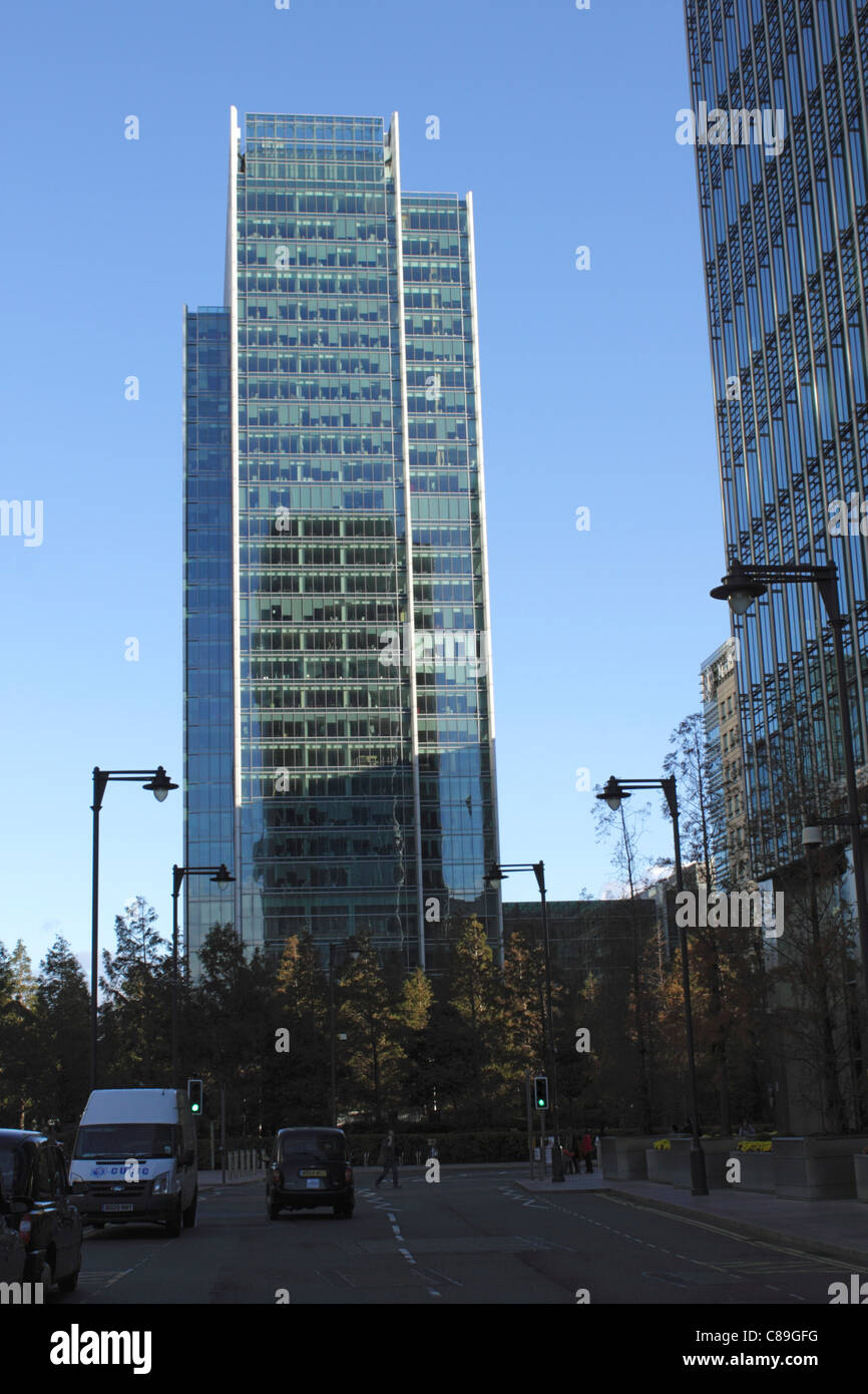 Office building Canary Wharf Docklands London Stock Photo - Alamy