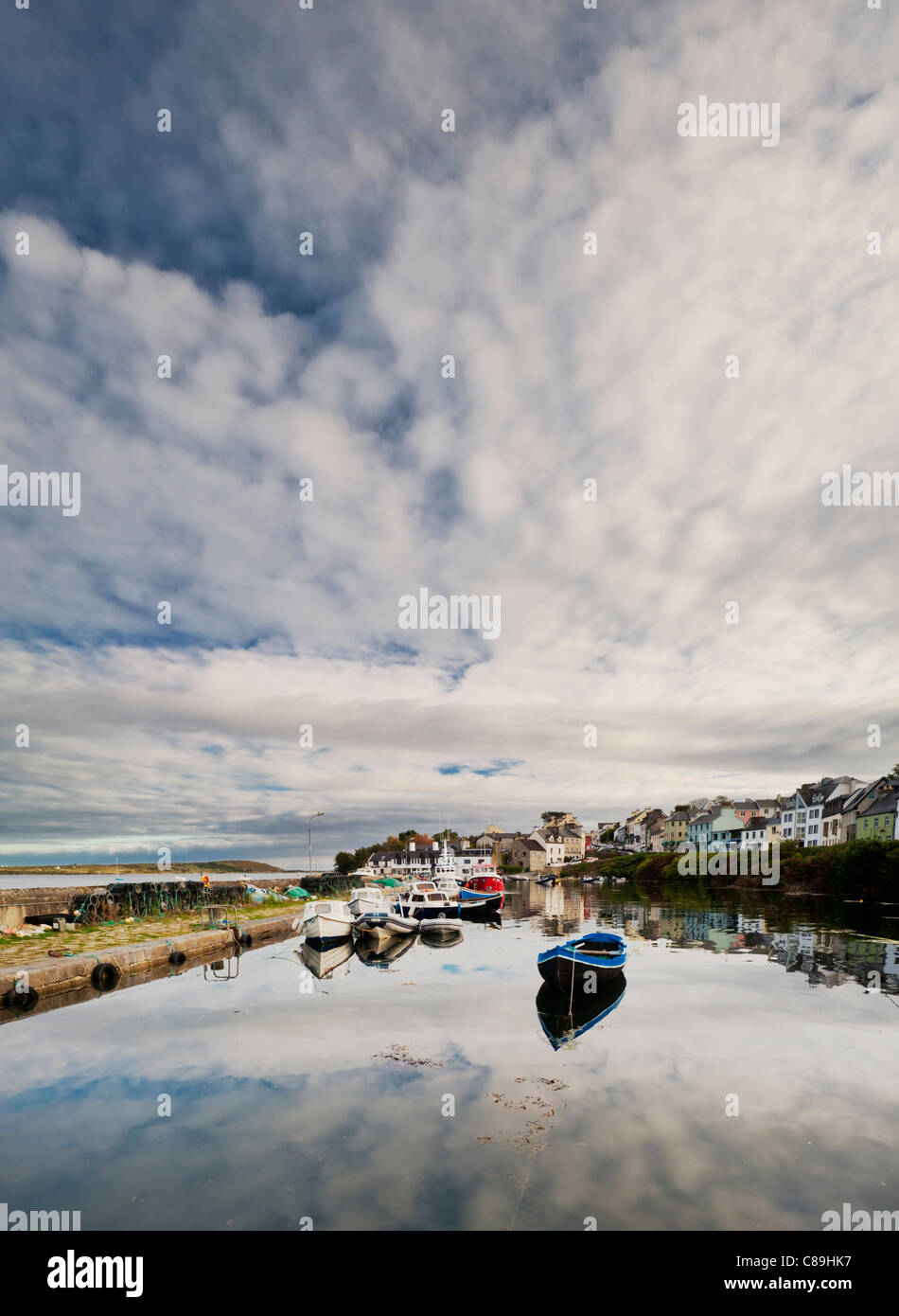 Roundstone Harbour, Connemara, County Galway, Ireland Stock Photo